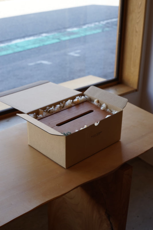 【プロダクト】GIFT BOX ティッシュボックスを贈る